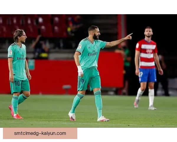 足球杯赛射手王竞争激烈，谁将成为最终金靴得主值得关注