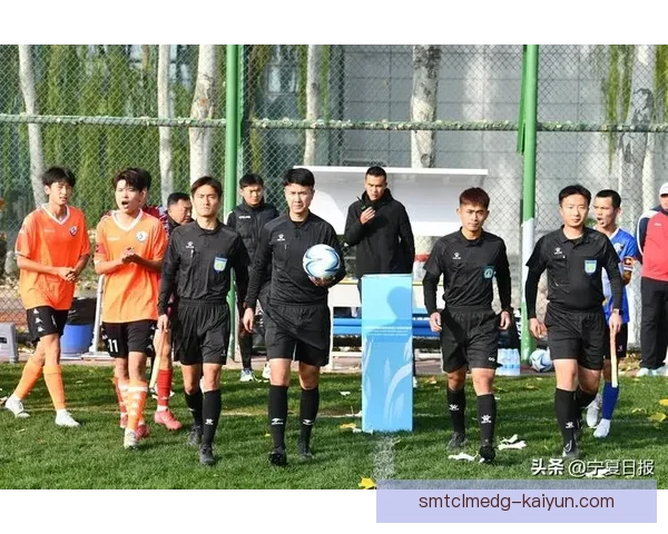 足球巨星影响力持续提升，赛场内外表现备受期待